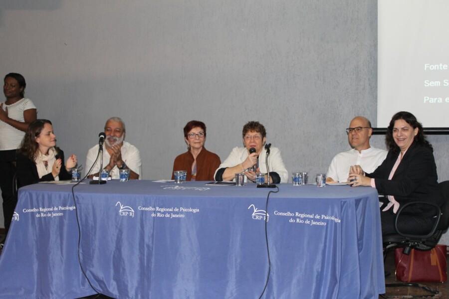 ii-seminario-psicologia-nas-escolas-reune-250-profissionais-no-rio-de-janeiro