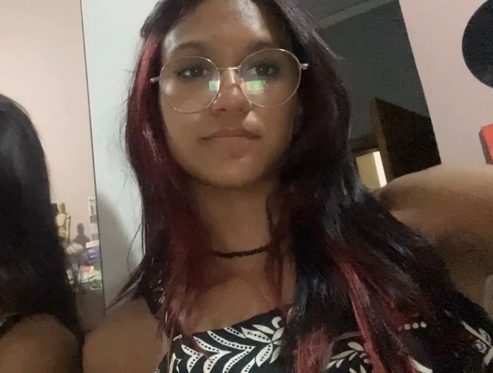 Estudante - Juliana Ribeiro Camelo (Estudante)